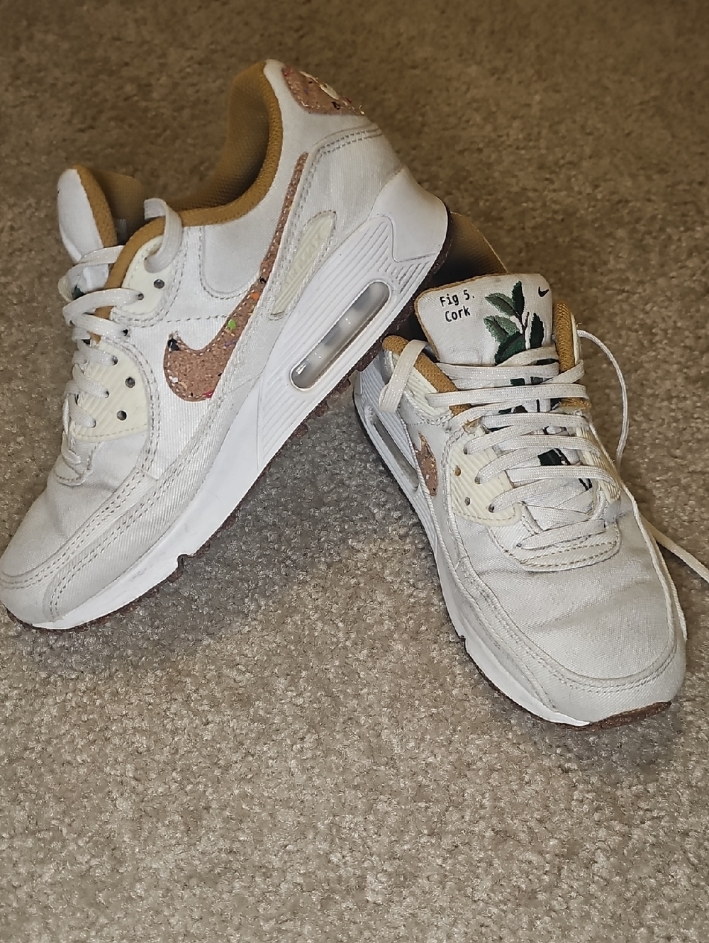 NIKE air MaX 90 SE Natural CORK Fig SAIL- WHITE- VOLT Size 7.5 Womens D6